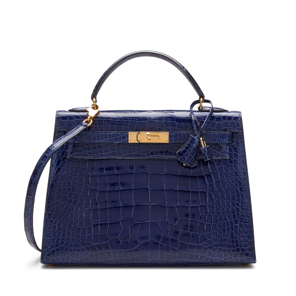 View full screen - View 1 of Lot 26. Blue Saphir Shiny Alligator Sellier Kelly 32 Gold Hardware, 1998.