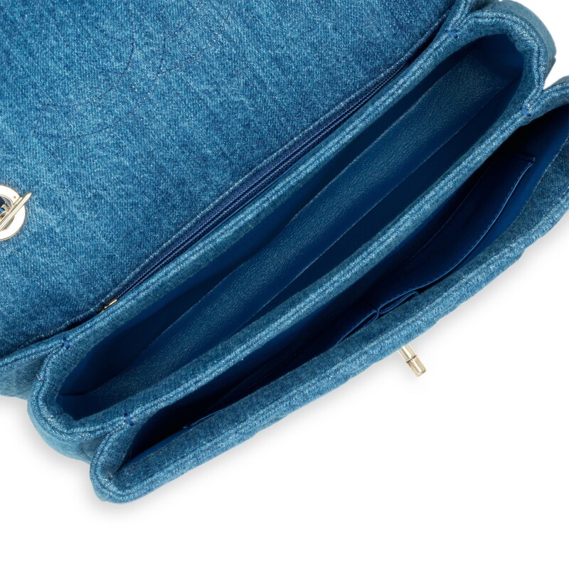 Cover image 0