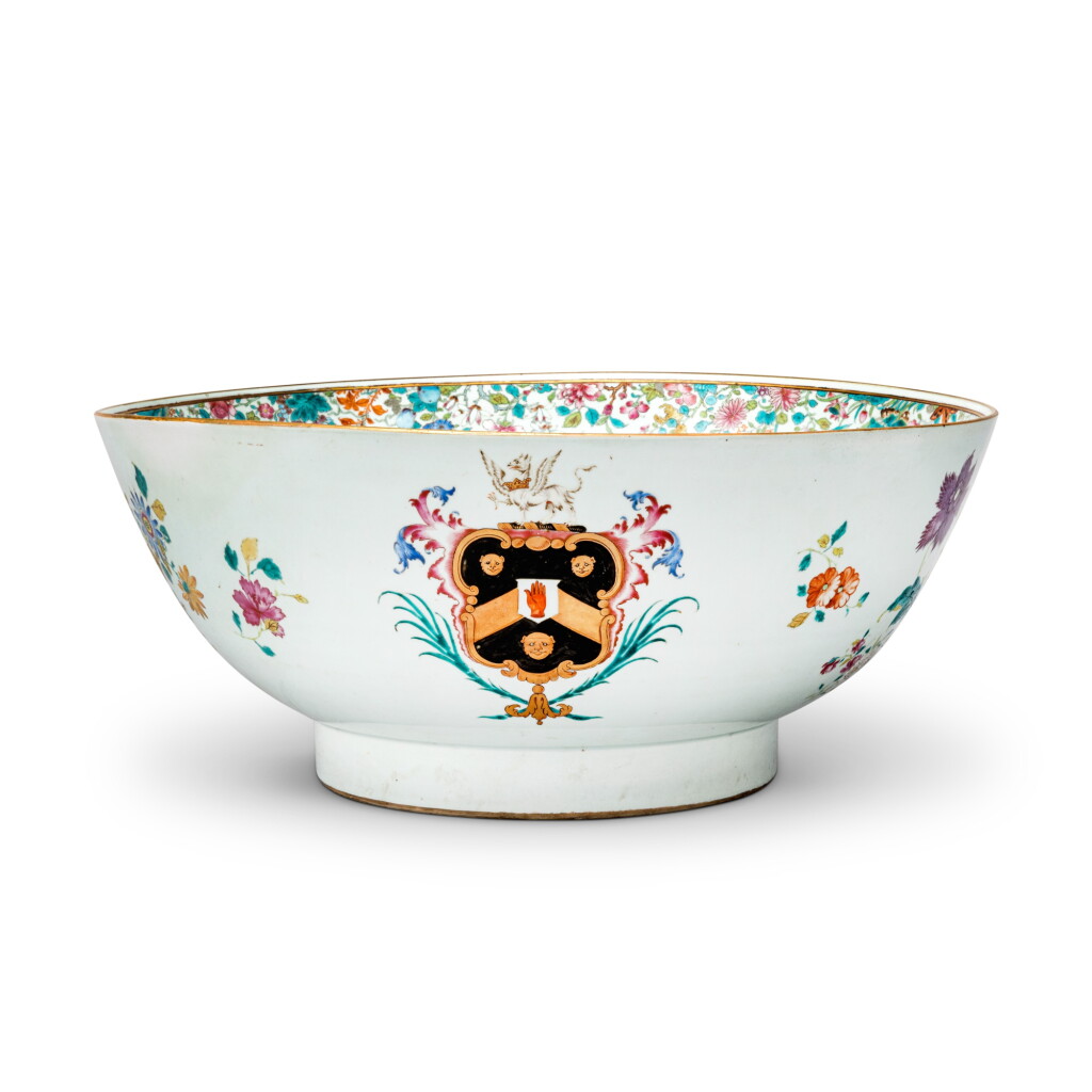 View full screen - View 1 of Lot 18. A Rare and Massive Chinese Export Armorial Christening Bowl, Qing Dynasty, Qianlong Period, Circa 1770 | 清乾隆 約1770年 粉彩紋章圖大盌.