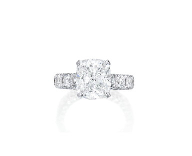 View full screen - View 1 of Lot 145. DIAMOND RING.