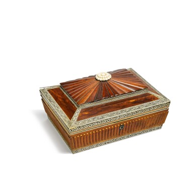View full screen - View 1 of Lot 113. An Anglo-Indian bone, ivory and sandalwood work box, Vizagapatam, circa 1850.