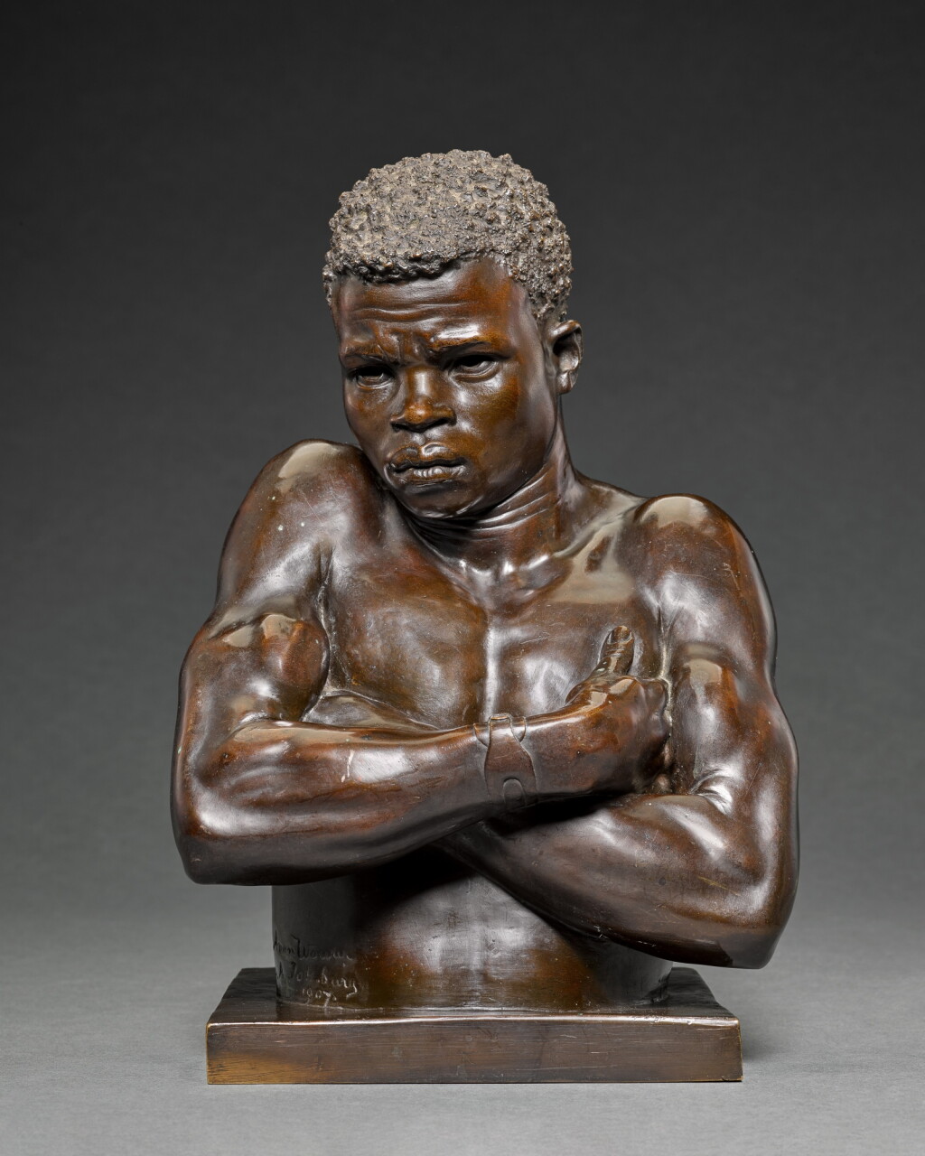View full screen - View 1 of Lot 550. Bust of Shangaan.