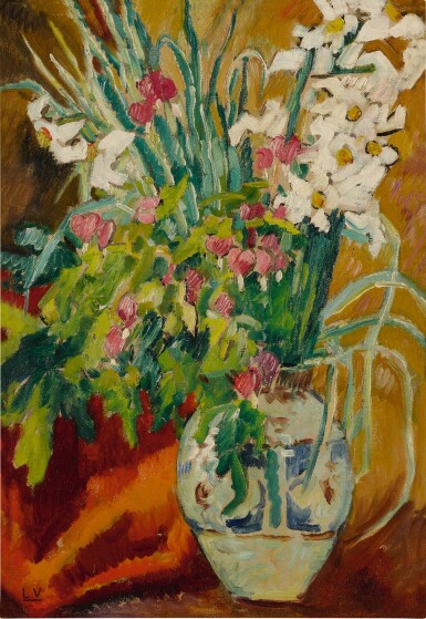 View full screen - View 1 of Lot 176. Vase de fleurs.