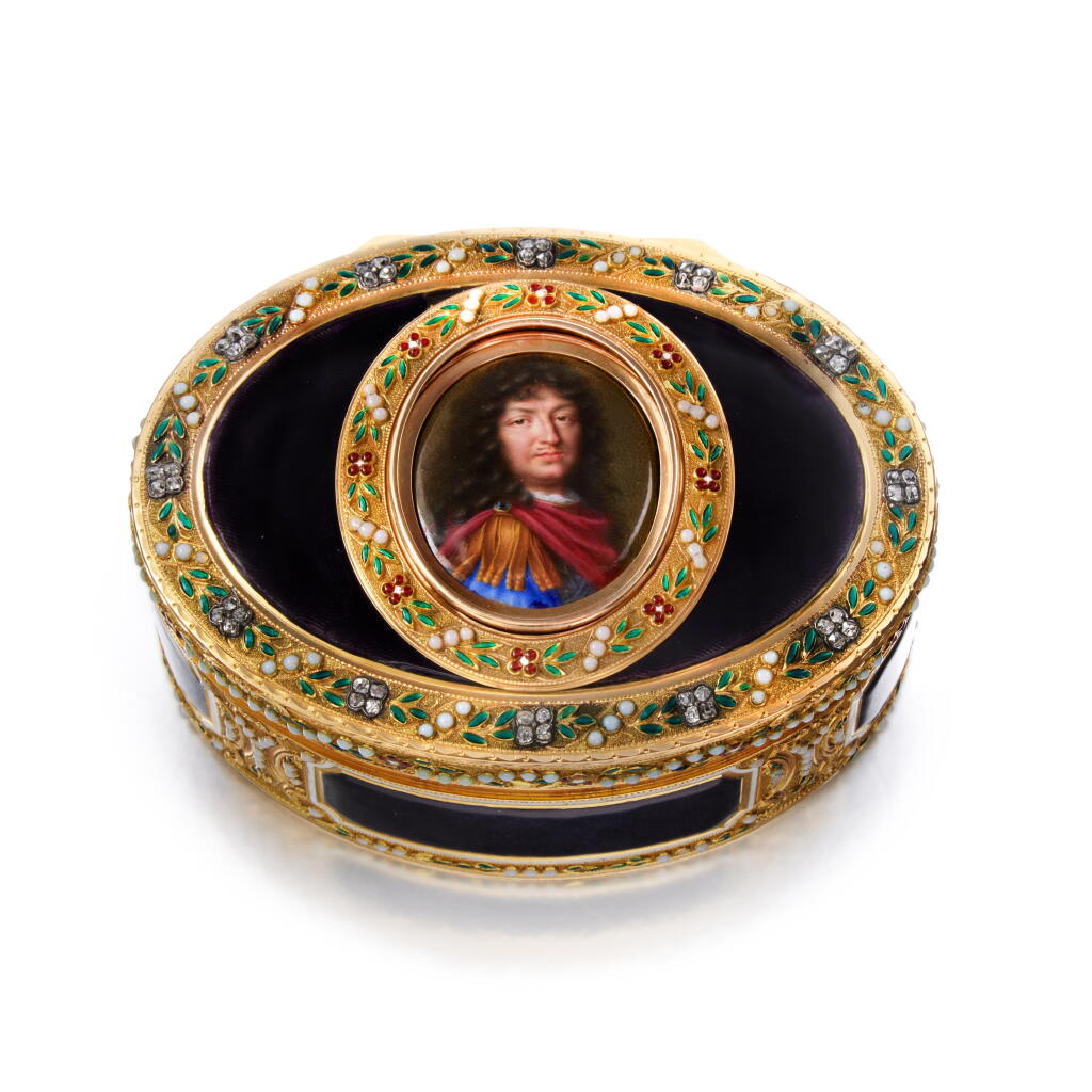 View full screen - View 1 of Lot 65. A Jewelled Gold and Enamel Snuff Box, Possibly François-Claude Théremin with Frères Jordan, Berlin, Circa 1785.