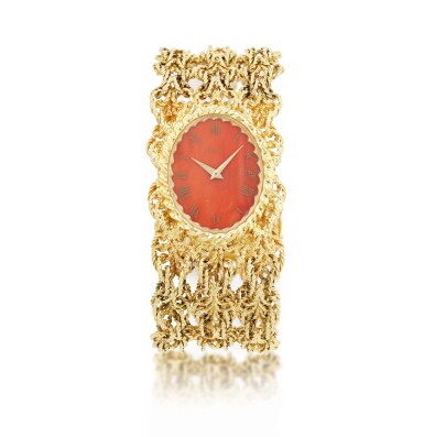 View full screen - View 1 of Lot 802. Piaget | Montre bracelet de dame corail et or | Lady's coral and gold bracelet watch.