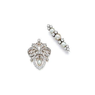 View full screen - View 1 of Lot 1675. HARRY WINSTON | PEARL AND DIAMOND PENDANT || AND PEARL AND DIAMOND BAR BROOCH 海瑞溫斯頓 | 珍珠 配 鑽石 吊墜 ||及 珍珠 配 鑽石 別針.