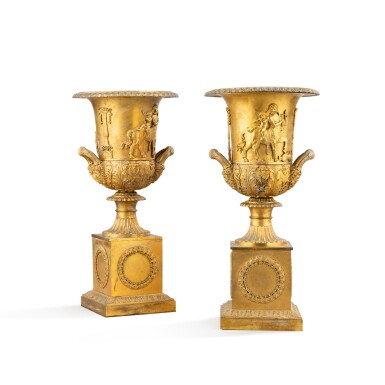 View full screen - View 1 of Lot 50. A pair of Empire gilt-bronze vases by Pierre Philippe Thomire, early 19th century | Paire d'urnes en bronze doré d'époque Empire, début du XIXe siècle, signée Pierre Philippe Thomire.