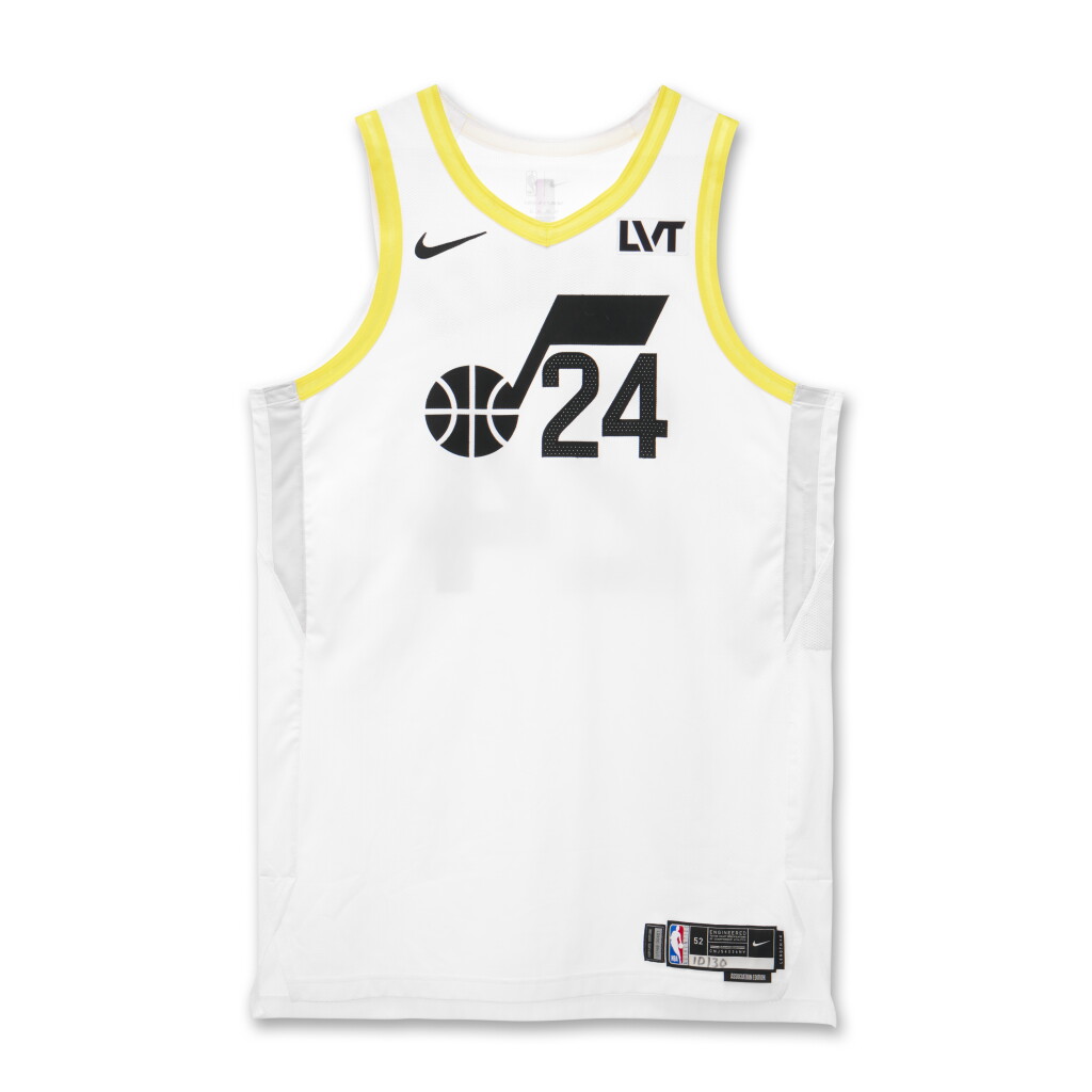 Voir en plein écran - Voir 1 du lot 144. Walker Kessler Utah Jazz 2023-2024 Game Worn Association Edition Jersey | Double-Double.