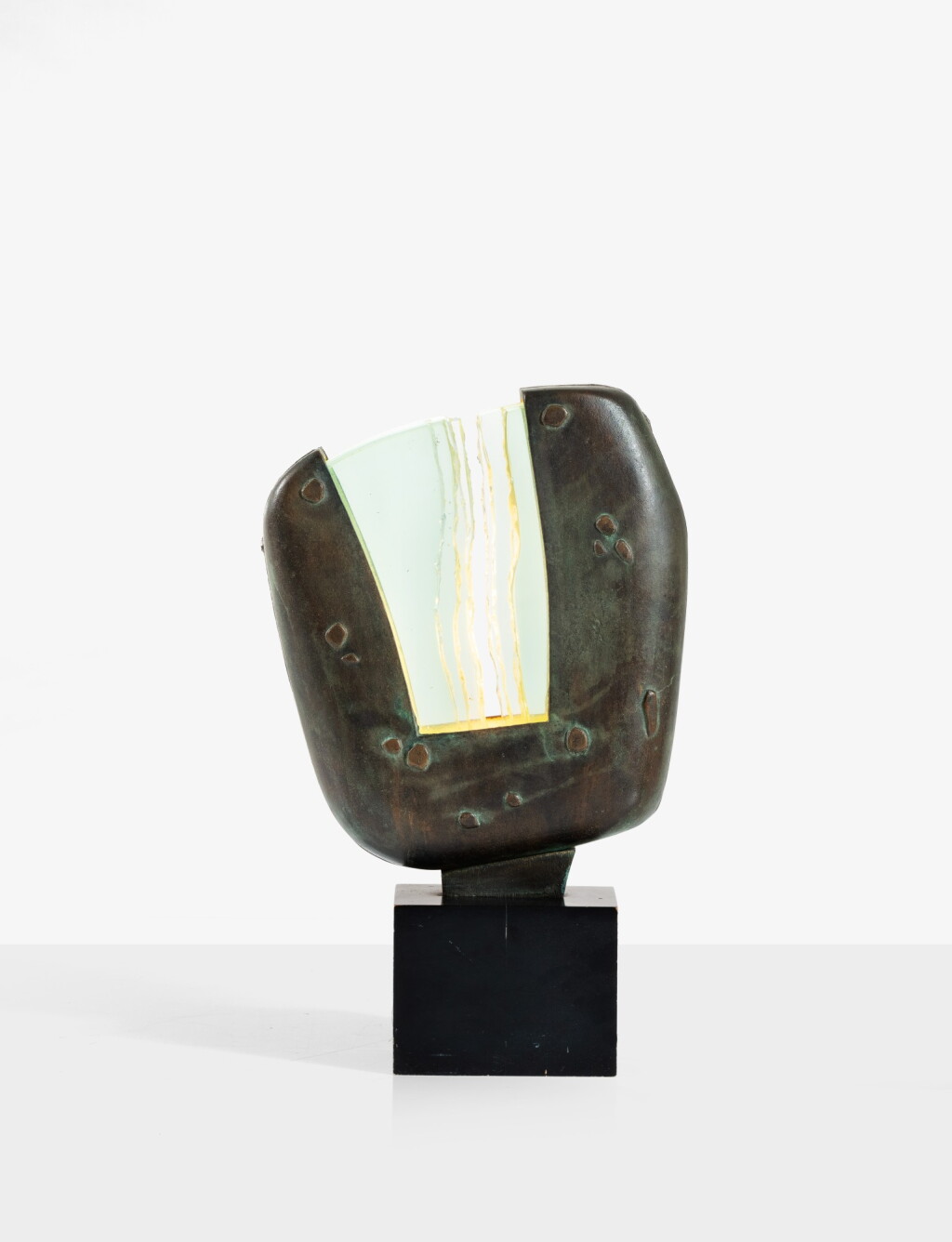 View full screen - View 1 of Lot 99. Lampe.
