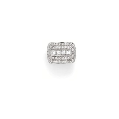 View full screen - View 1 of Lot 112. BAGUE DIAMANTS, REPOSSI | DIAMOND RING, REPOSSI.