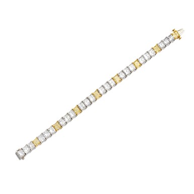 View full screen - View 1 of Lot 446. Colored Diamond and Diamond Bracelet | 卡地亞 | 彩色鑽石配鑽石手鏈.