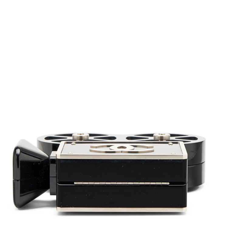 Cover image 0