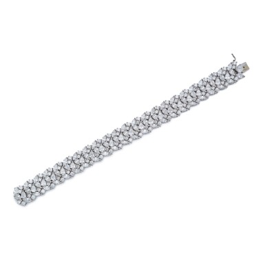 View full screen - View 1 of Lot 335. Diamond Bracelet.