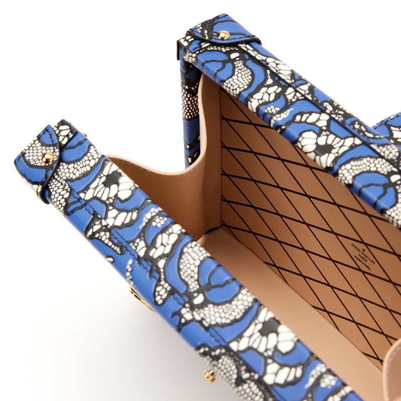 Cover image 0