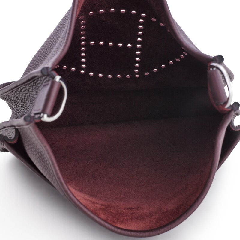 Cover image 0
