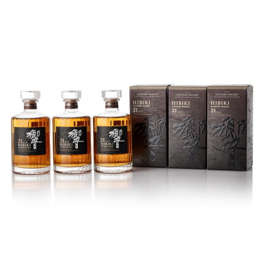 View full screen - View 1 of Lot 8287. 響 Hibiki 21 Year Old 43.0 abv NV (3 BT70).