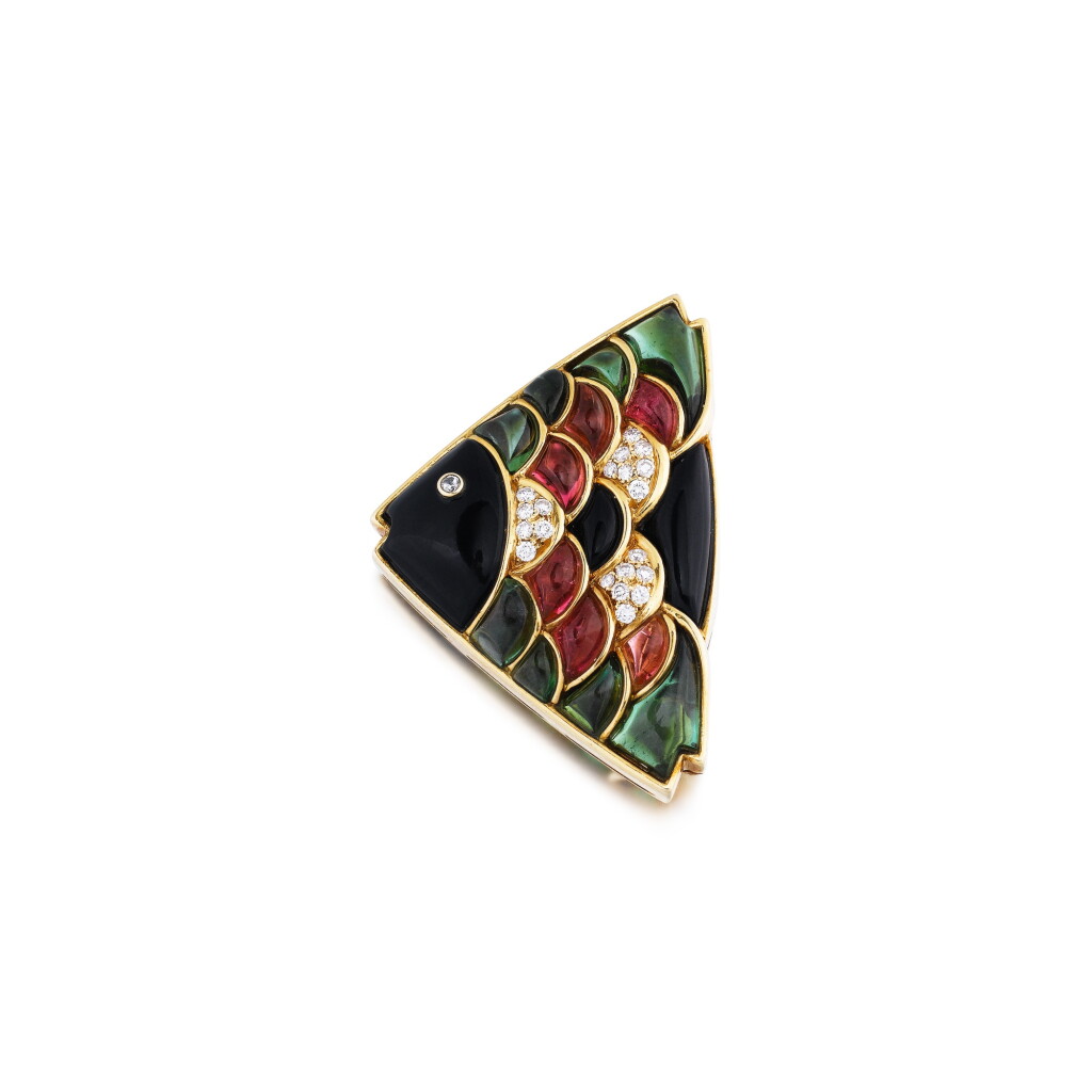 View full screen - View 1 of Lot 220. Broche pierres de couleur | Gem-set brooch.