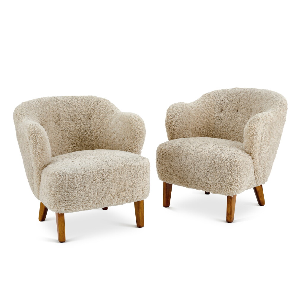 View full screen - View 1 of Lot 636. Flemming Lassen 弗萊明 · 拉森 | Pair of Armchairs 一對扶手椅.
