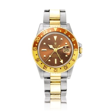 View full screen - View 1 of Lot 2142. Rolex | GMT-Master "Root Beer", Reference 1675, A yellow gold and stainless steel dual time zone wristwatch with date and bracelet, Circa 1978 | 勞力士 | GMT-Master “Root Beer” 型號1675 黃金及精鋼兩地時間鏈帶腕錶,備日期顯示,約1978年製.