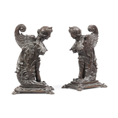 View full screen - View 1 of Lot 24. Italian, Venetian, 19th century, after Andrea Riccio (1470-1532), A pair of sphinxes | Italie, Venise, XIXe siècle, d'après le modèle d'Andrea Riccio (1470-1532), Paire de sphinx.