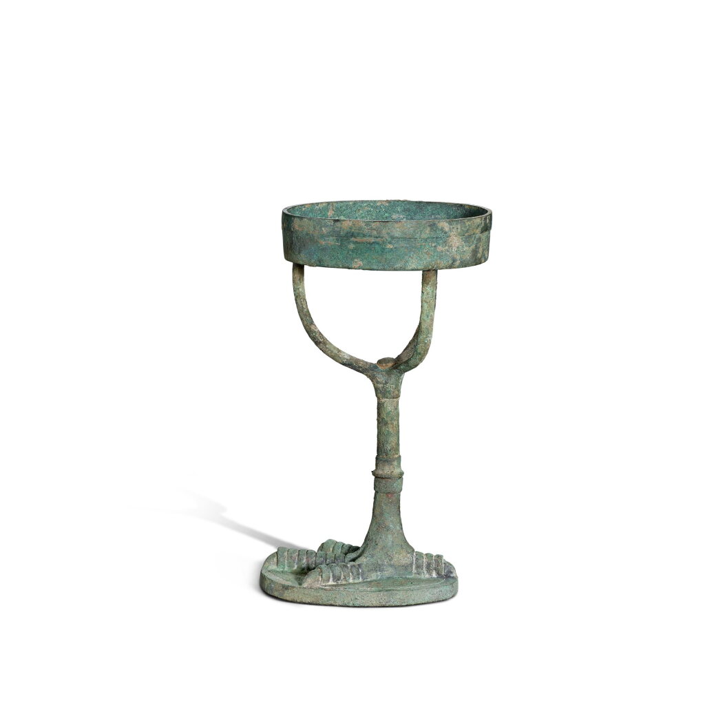 View full screen - View 1 of Lot 764. A bronze 'goose foot' lamp, Eastern Han dynasty | 東漢 青銅雁足燈.