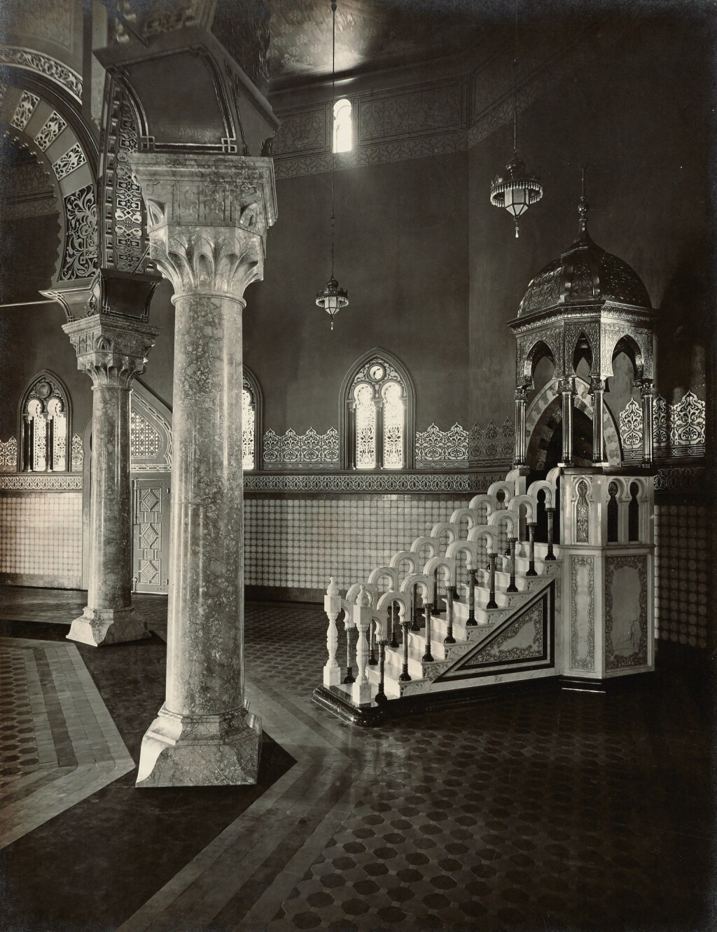 View full screen - View 1 of Lot 240. Malaysia-- Malayische Moschee, Medan, Sumatra: 5 large photographs, circa 1909.
