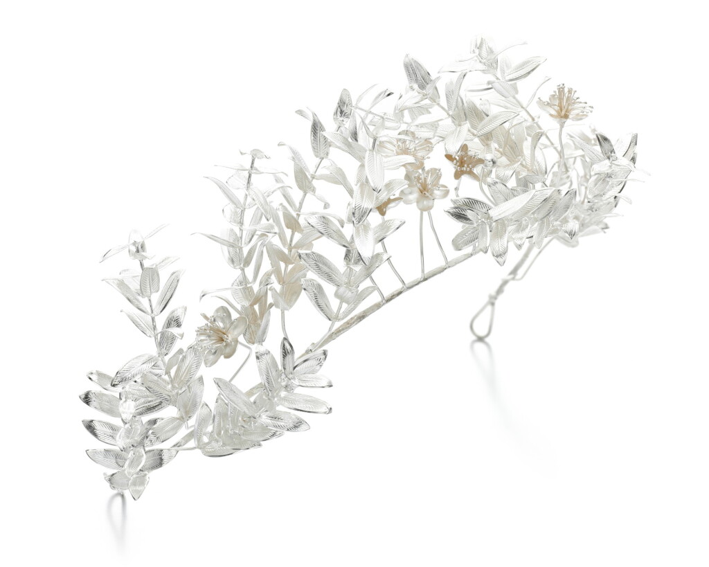 View full screen - View 1 of Lot 213. ATTRIBUTED TO C.G. HALLBERG | TIARA.