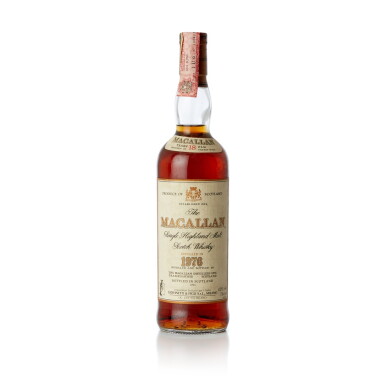 View full screen - View 1 of Lot 7826. The Macallan 18 Year Old 43.0 abv 1976 (1 BT70).