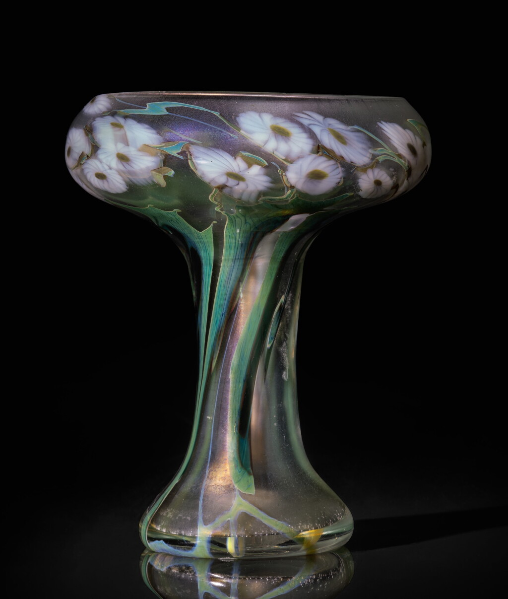 View full screen - View 1 of Lot 426. TIFFANY STUDIOS | "SHASTA DAISY" PAPERWEIGHT VASE.