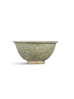 A Yaozhou bowl Northern, Song dynasty | 北宋 耀州窰青釉刻花卉紋小盌