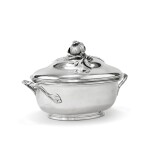 A silver tureen, Jean-Baptiste Chéret, Paris, 1769-1770, the cover, Paris, 1784-1785, apparently without maker's mark | Terrine en argent par Jean-Baptiste Chéret, Paris, 1769-1770, le couvercle Paris, 1784-1785, apparemment sans poinçon d'orfèvre