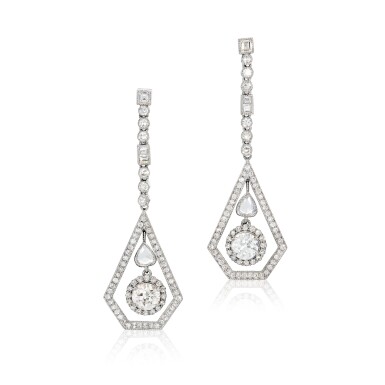 View full screen - View 1 of Lot 2902. Pair of Diamond Pendent Earrings | 鑽石耳墜一對 .