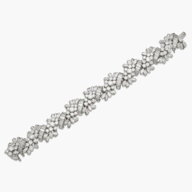 View full screen - View 1 of Lot 333. Diamond Bracelet.