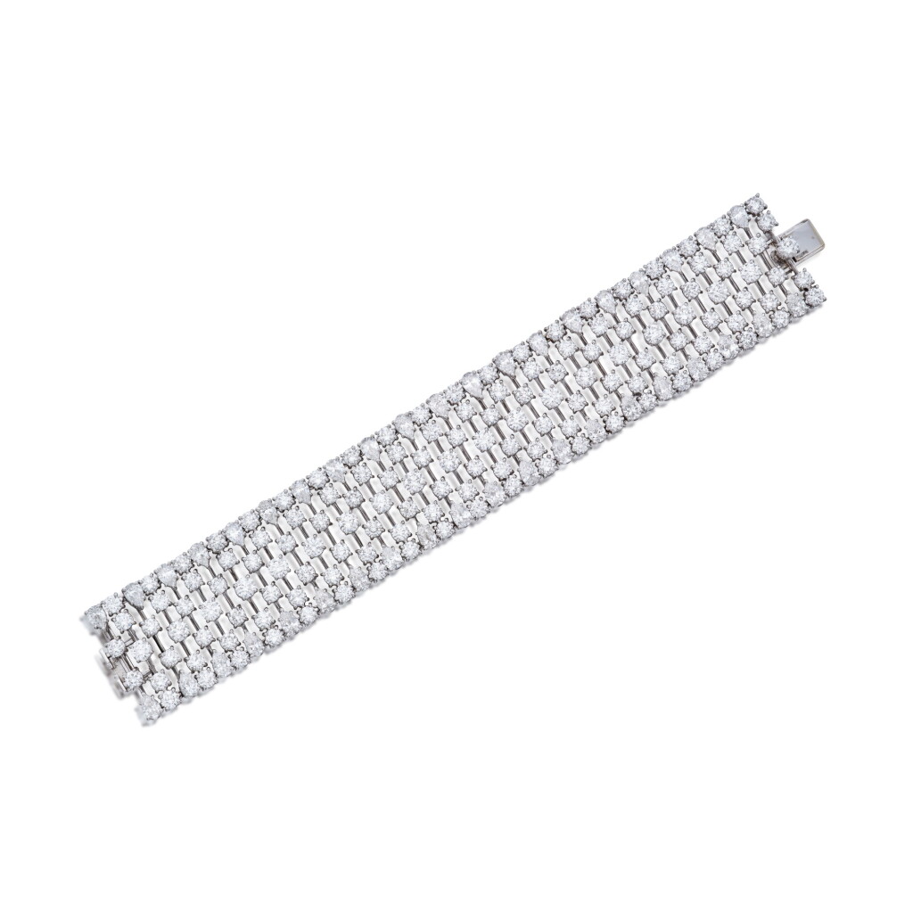 View full screen - View 1 of Lot 94. Diamond Bracelet.