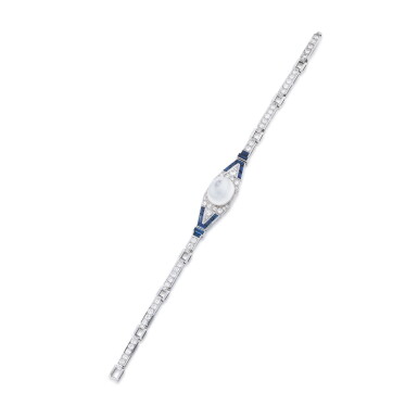 View full screen - View 1 of Lot 86. Bracelet pierre de lune, saphirs et diamants | Moonstone, sapphire and diamond bracelet .