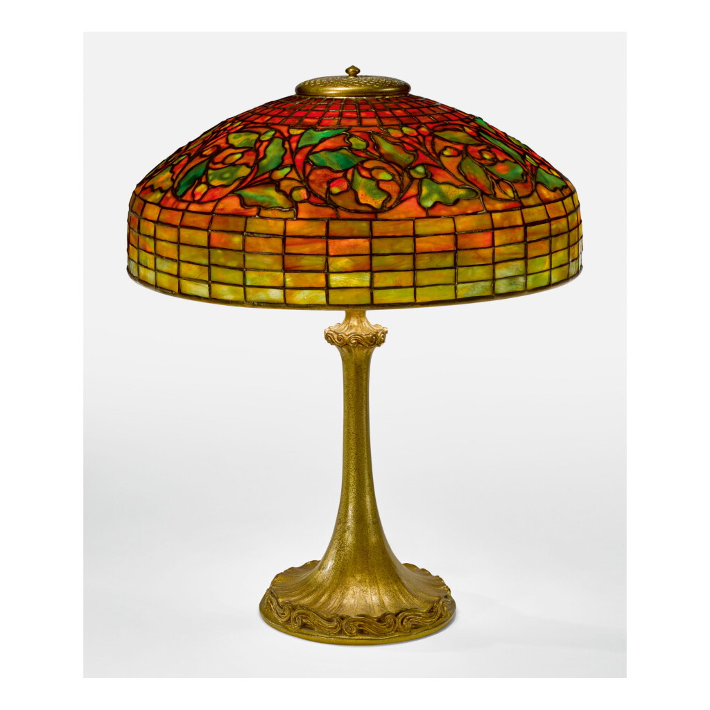 View full screen - View 1 of Lot 67. TIFFANY STUDIOS | “OAK LEAF” TABLE LAMP.