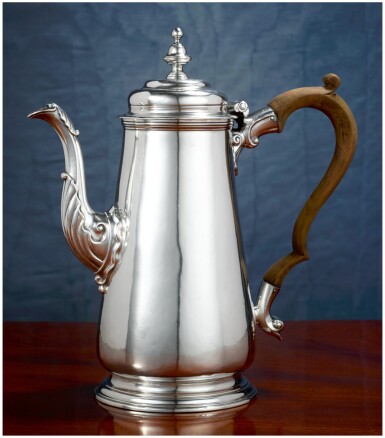 View full screen - View 1 of Lot 71. A EARLY AMERICAN SILVER COFFEE POT, SAMUEL CASEY, SOUTH KINGSTOWN, RHODE ISLAND, CIRCA 1755-60.