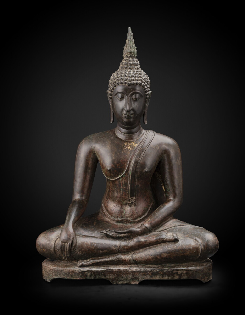 View full screen - View 1 of Lot 238. A large bronze seated Buddha Thailand, Ayutthaya period, 15th-17th century | 暹邏 十五至十七世紀 阿瑜陀耶式銅佛坐像.