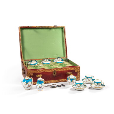 View full screen - View 1 of Lot 48. A Vincennes bleu céleste cased presentation service, 1755-1756, the assorted leather case made for one of Louis XV’s daughter, probably Marie-Adélaïde de France (1732-1800) | Service de présentation en porcelaine bleu céleste de Vincennes, 1755-1756, dans un écrin assorti pour l'une des filles de Louis XV, probablement Marie-Adélaïde de France (1732-1800).