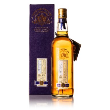 View full screen - View 1 of Lot 693. Macduff Duncan Taylor Rare Auld 38 Year Old Cask #8545 45.4 abv 1968 (1 BT70).