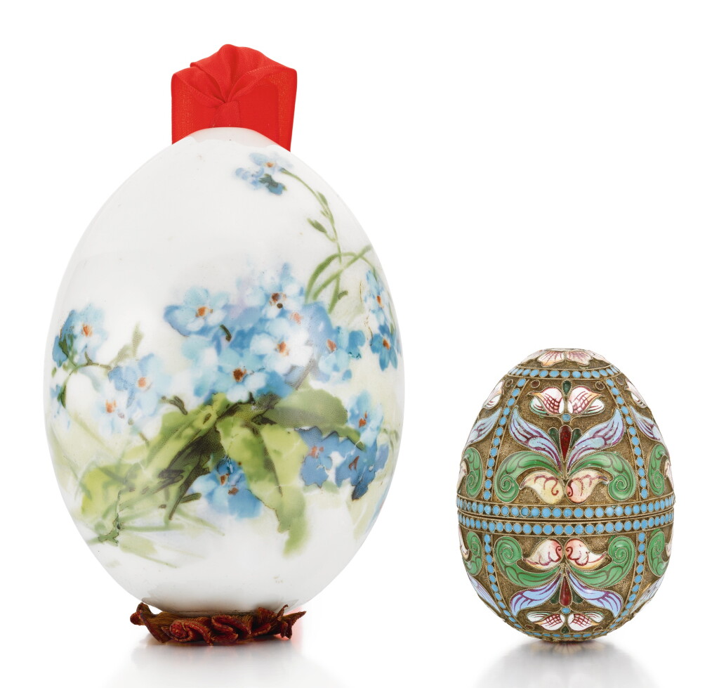 View full screen - View 1 of Lot 417. A SILVER-GILT AND CLOISONNÉ ENAMEL EGG, MARIA SEMENOVA, MOSCOW, 1908-1917.