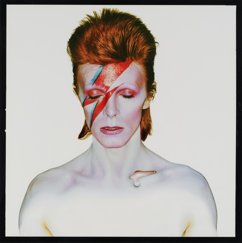 View full screen - View 1 of Lot 1005. David Bowie, Aladdin Sane.