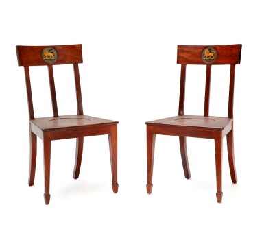 View full screen - View 1 of Lot 121. A PAIR OF MAHOGANY AND PAINTED WOOD CHAIRS, ENGLAND, 19TH CENTURY | PAIRE DE CHAISES EN ACAJOU ET BOIS PEINT, ANGLETERRE, XIXE SIÈCLE.