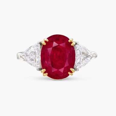 View full screen - View 1 of Lot 1680. Ruby and Diamond Ring | 5.03克拉 天然「緬甸 」未經加熱 紅寶石 配 鑽石 戒指.