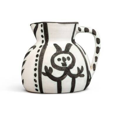 View full screen - View 1 of Lot 26. Pichet petites têtes (Alain Ramié 222).