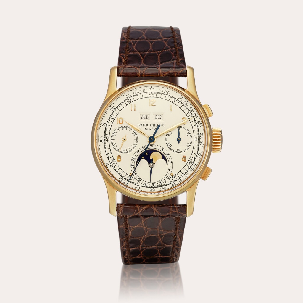 View full screen - View 1 of Lot 2355. Reference 1518 A yellow gold perpetual calendar chronograph wristwatch with moon phases, Made in 1950|百達翡麗|型號1518|黃金萬年曆計時腕錶,備月相顯示,1950年製.