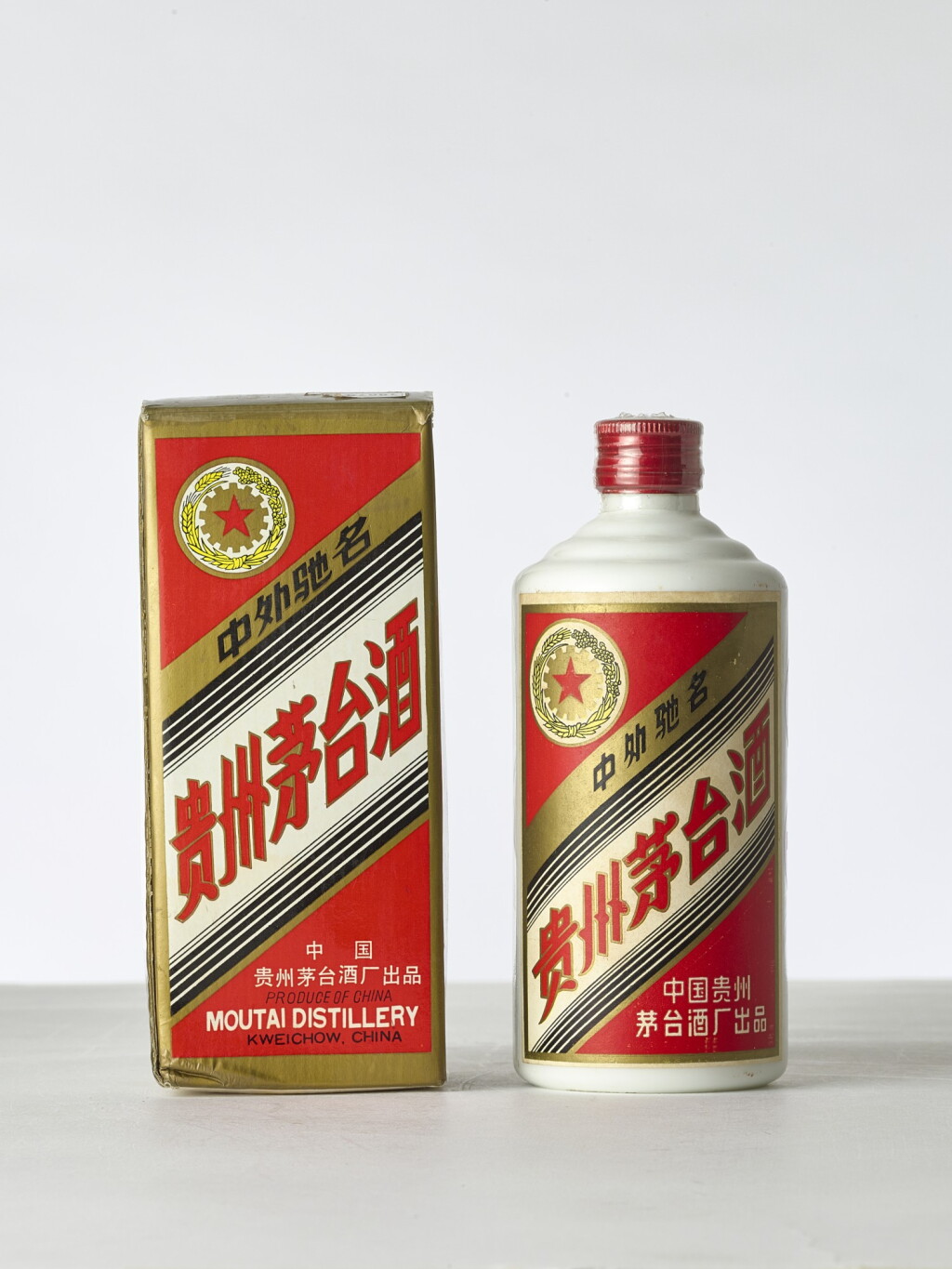 View full screen - View 1 of Lot 2131. Kweichow Five Star Moutai 1987 (1 HFLT) 1987年產五星牌貴州茅台酒.