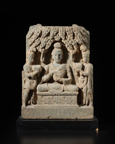 View full screen - View 1 of Lot 148. A gray schist relief panel, Ancient Region of Gandhara, 3rd / 4th century.