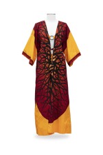 Marina Lante della Rovere, circa 1971, Coton beach coat and matching bra and trousers | Manteau de plage en coton, brassière et pantalon large