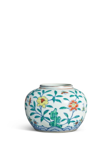 View full screen - View 1 of Lot 9846. A fine and very rare doucai 'camellia' jar, Qing dynasty, Qianlong period, Chenghua mark | 清乾隆 鬪彩山茶湖石紋罐 《大明成化年製》仿款.